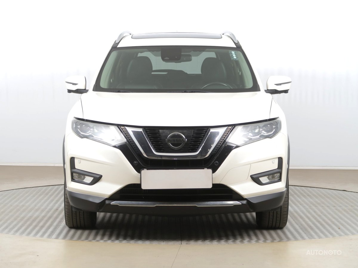 Nissan X-Trail, 2018 - pohled č. 2