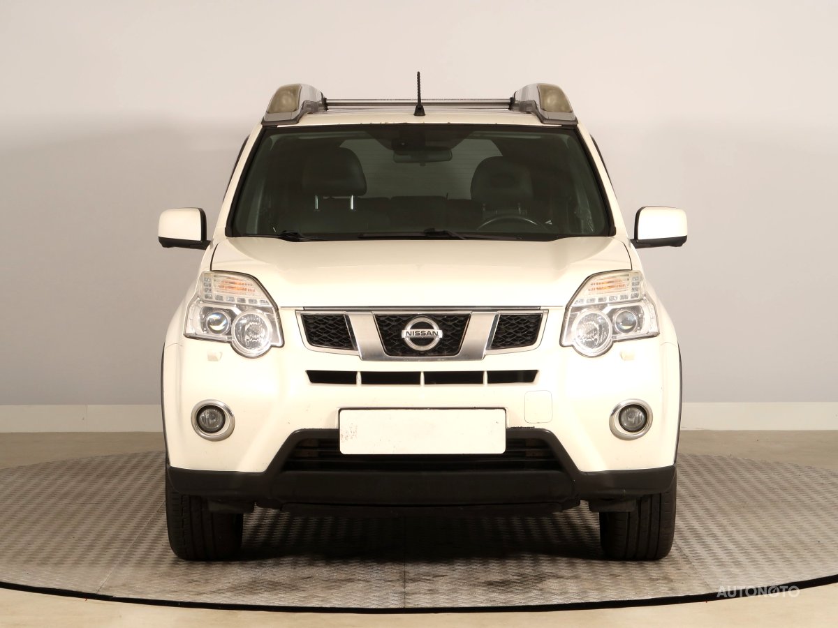 Nissan X-Trail, 2013 - pohled č. 2