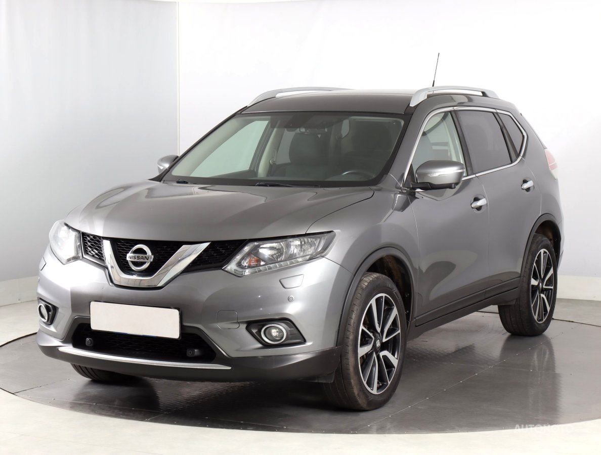 Nissan X-Trail, 2018 - pohled č. 3