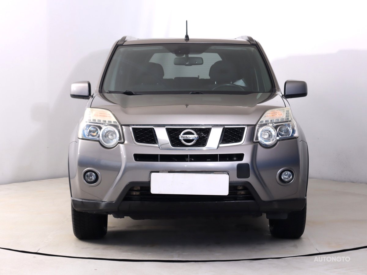 Nissan X-Trail, 2012 - pohled č. 2