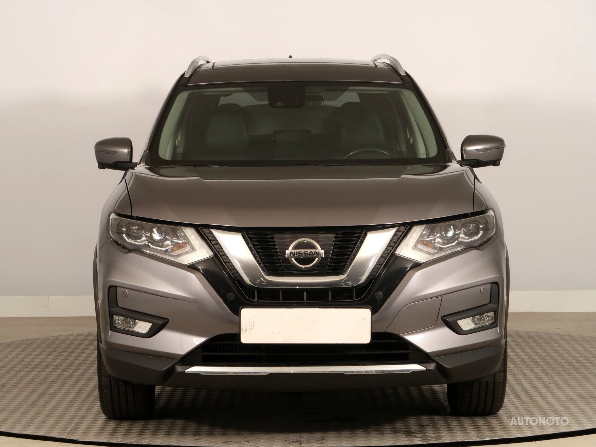 Nissan X-Trail, 2018 - pohled č. 2