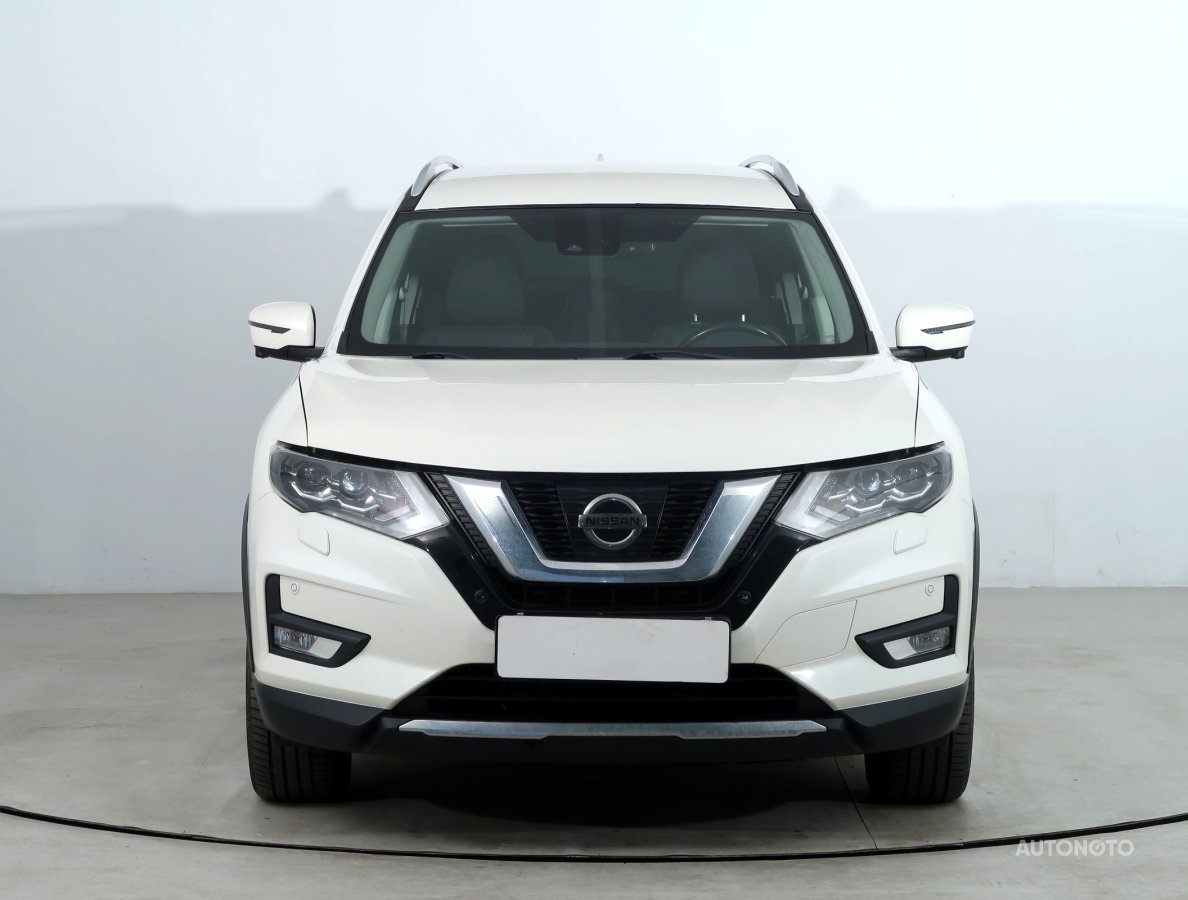 Nissan X-Trail, 2018 - pohled č. 2