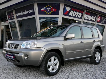 Nissan X-Trail 2,2dCi 100kW Columbia