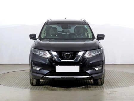 Nissan X-Trail, 2018 - pohled č. 2