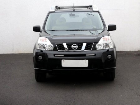 Nissan X-Trail, 2016 - pohled č. 2