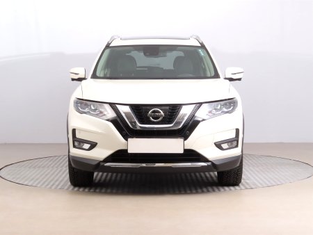 Nissan X-Trail, 2018 - pohled č. 2
