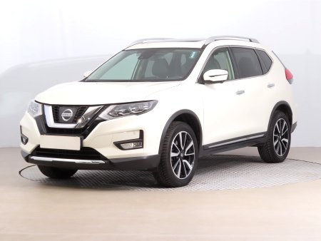 Nissan X-Trail, 2018 - pohled č. 3