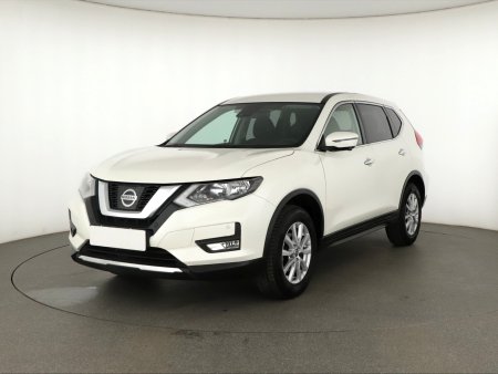 Nissan X-Trail, 2018 - pohled č. 3