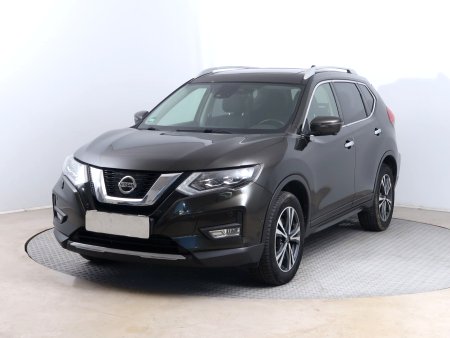Nissan X-Trail, 2017 - pohled č. 3