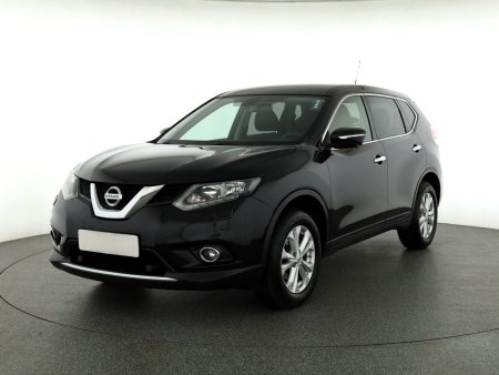Nissan X-Trail, 2015 - pohled č. 3