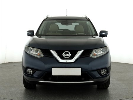 Nissan X-Trail, 2015 - pohled č. 2