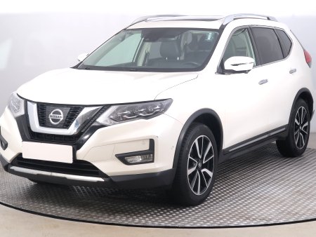 Nissan X-Trail, 2017 - pohled č. 3