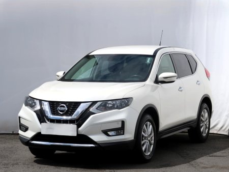 Nissan X-Trail, 2018 - pohled č. 3