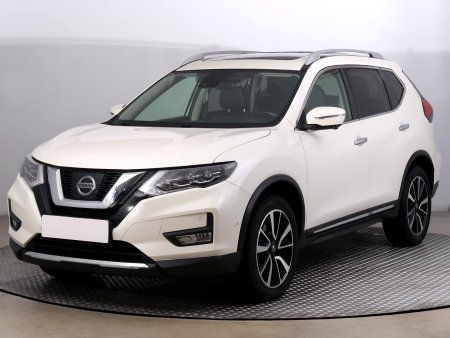 Nissan X-Trail, 2018 - pohled č. 3