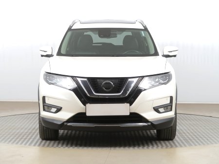 Nissan X-Trail, 2018 - pohled č. 2