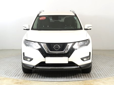 Nissan X-Trail, 2018 - pohled č. 2