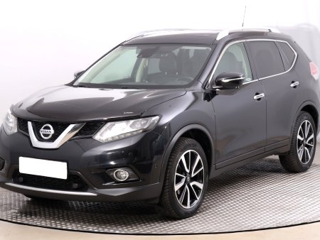 Nissan X-Trail, 2017 - pohled č. 3