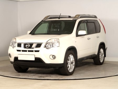 Nissan X-Trail, 2013 - pohled č. 3