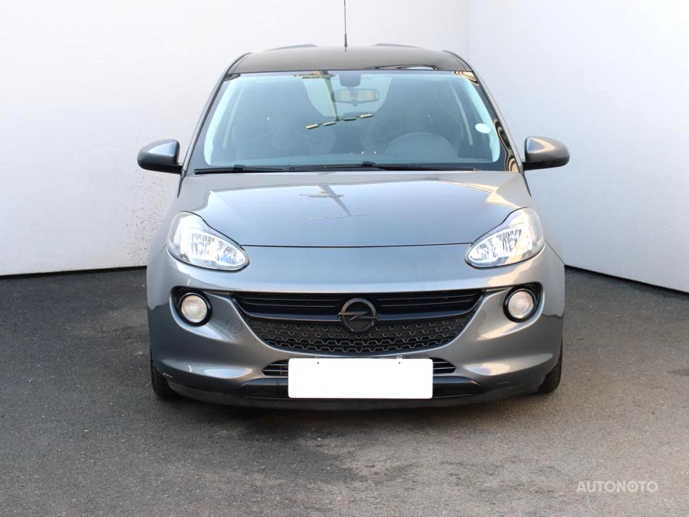 Opel Adam, 2018 - pohled č. 2