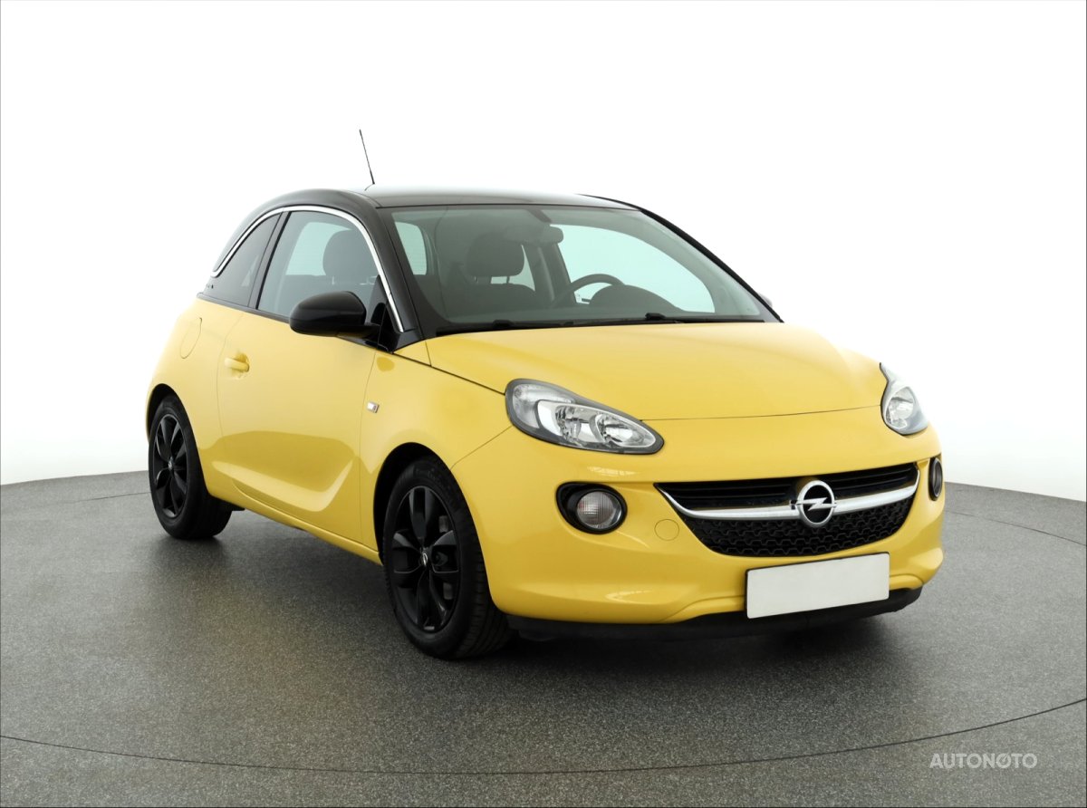 Opel Adam, 2017 - celkový pohled