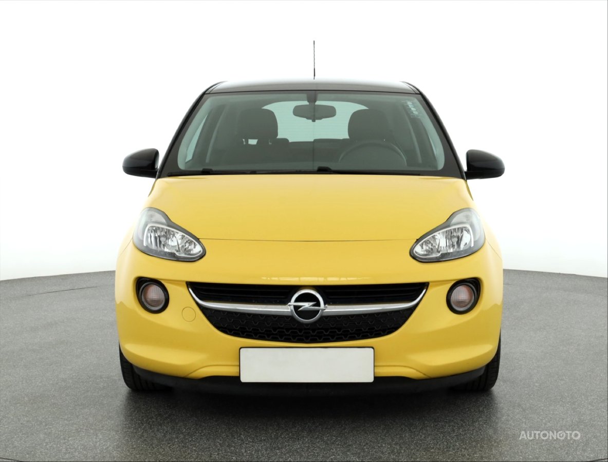 Opel Adam, 2017 - pohled č. 2