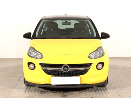 Opel Adam, 2017 - pohled č. 2