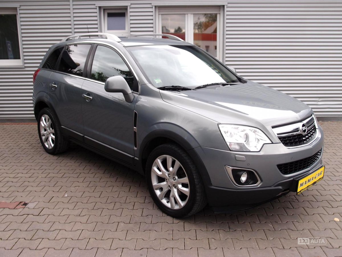 Opel Antara, 2012 - celkový pohled
