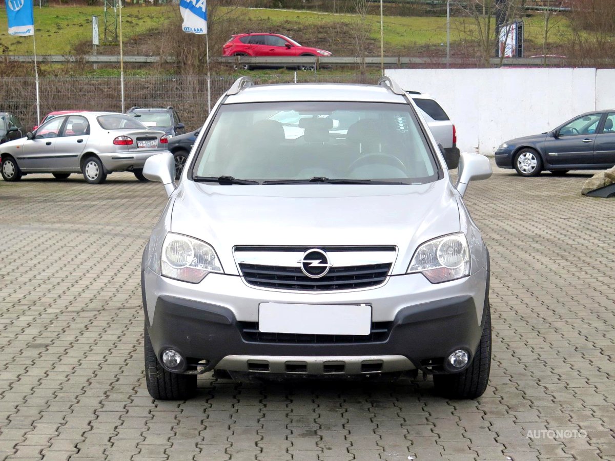 Opel Antara, 2008 - pohled č. 2