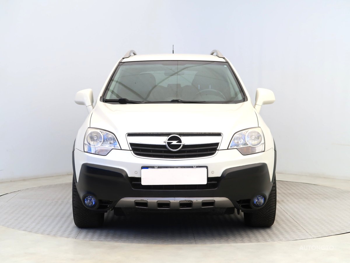 Opel Antara, 2010 - pohled č. 2