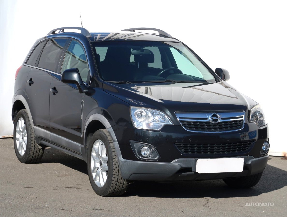 Opel Antara, 2013 - celkový pohled