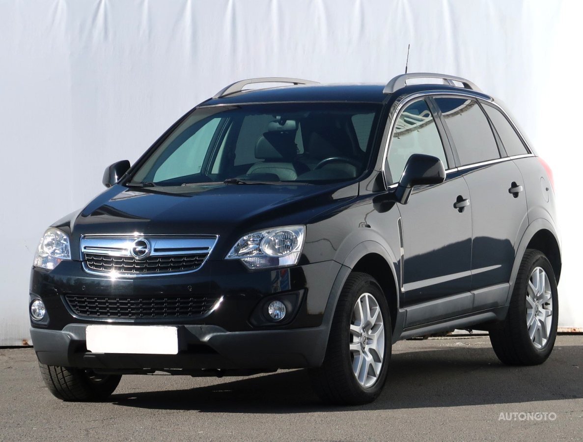 Opel Antara, 2013 - pohled č. 3