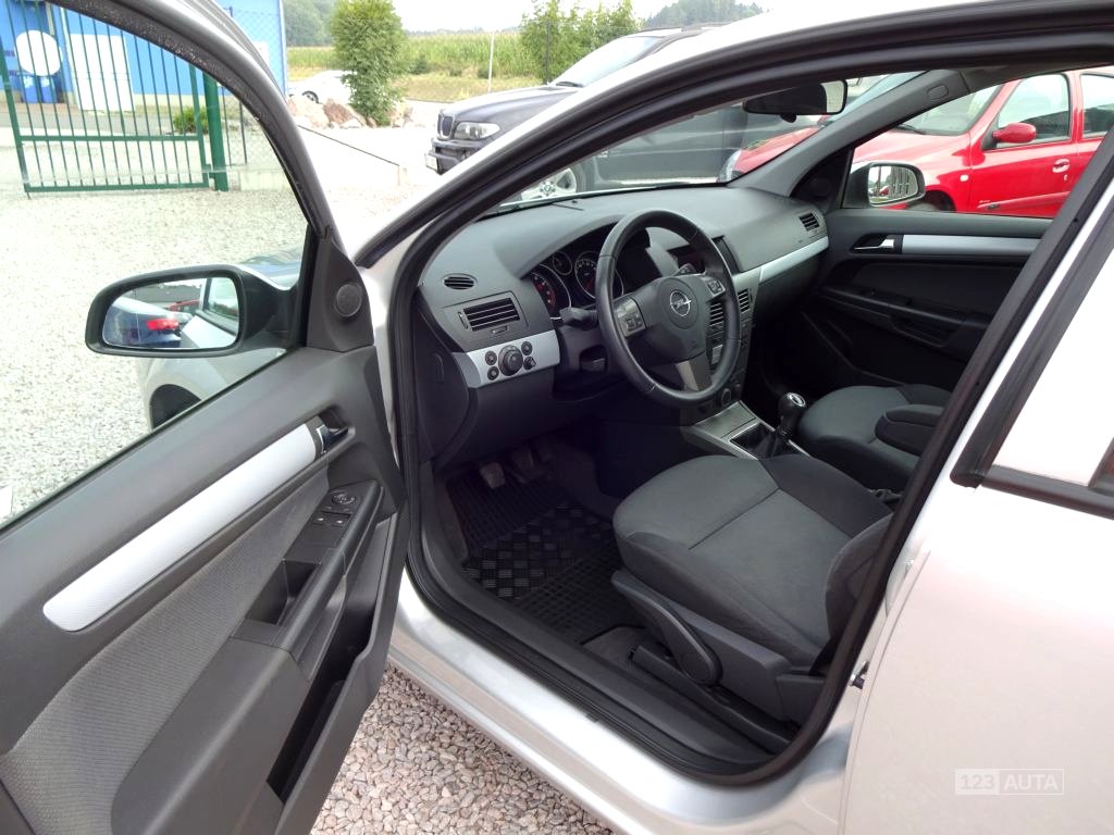 Opel Astra 1,4i16V Enjoy,, 2007 - pohled č. 12