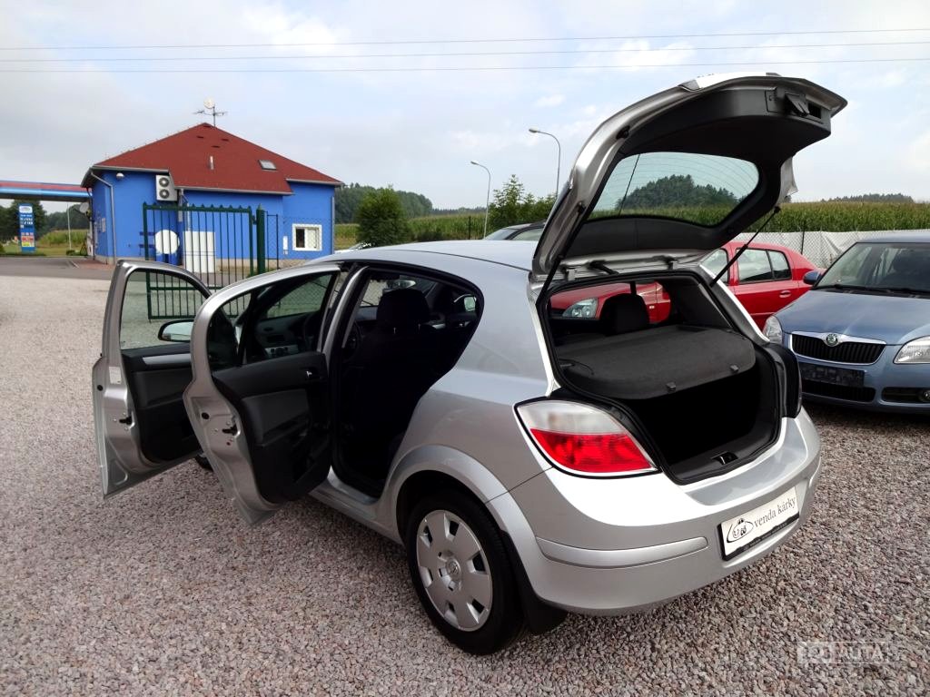 Opel Astra 1,4i16V Enjoy,, 2007 - pohled č. 20