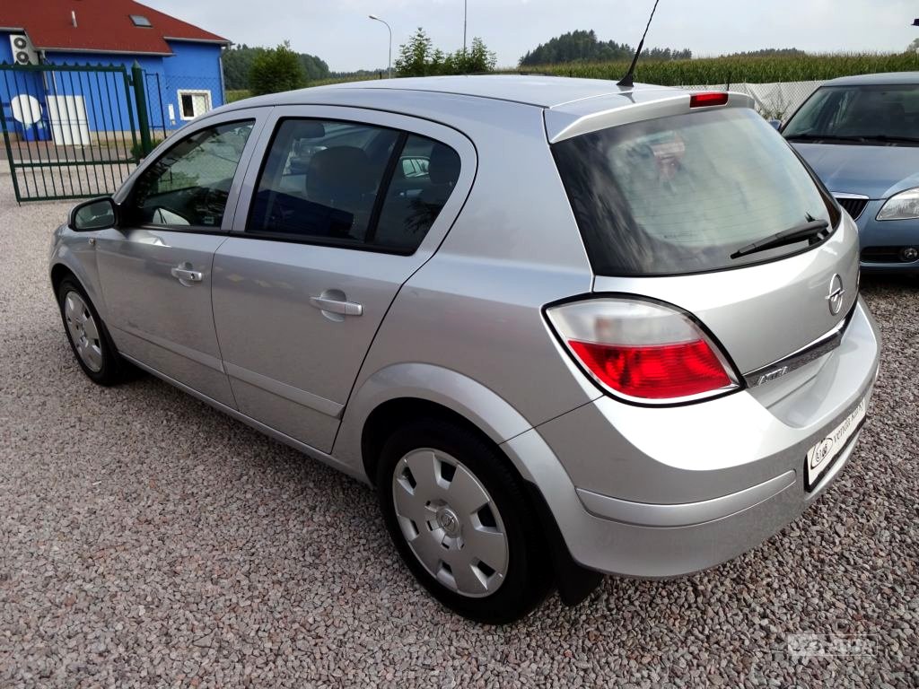 Opel Astra 1,4i16V Enjoy,, 2007 - pohled č. 6