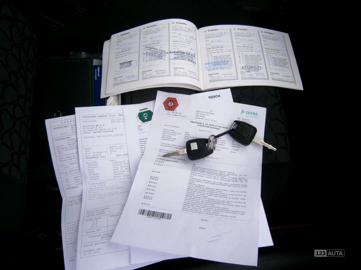 Opel Astra, 2000 - pohled č. 10