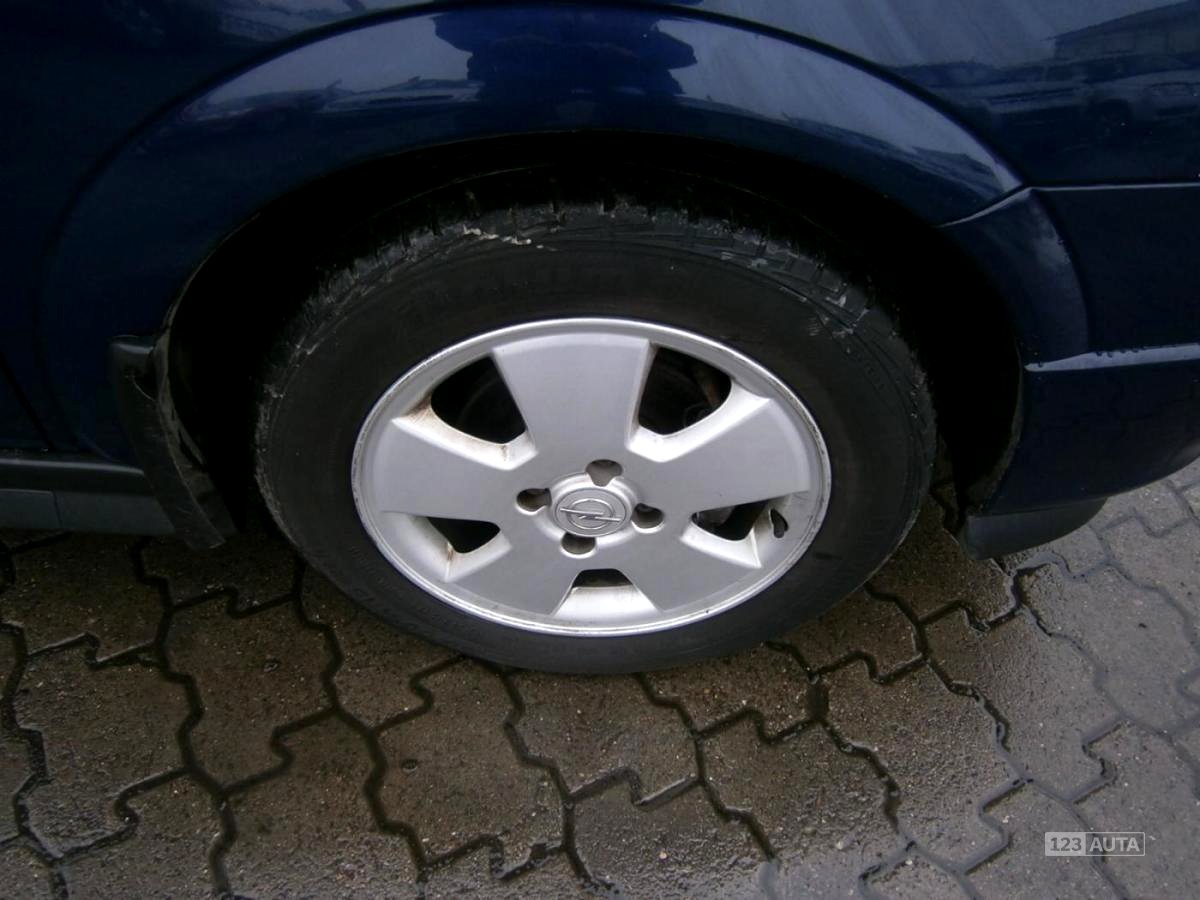 Opel Astra, 2000 - pohled č. 11