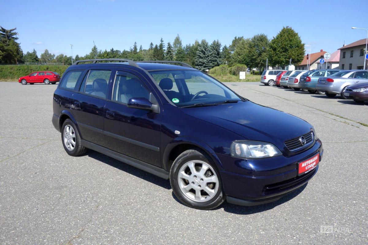 Opel Astra, 2003 - celkový pohled