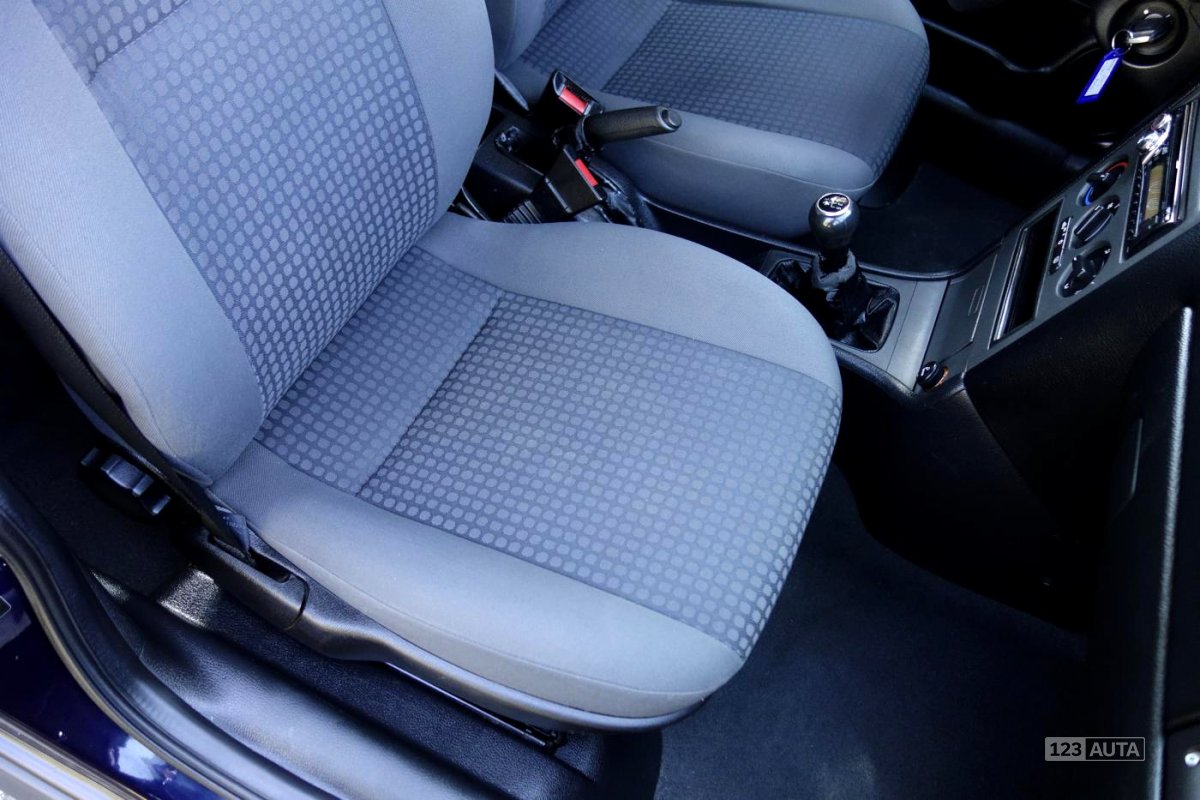 Opel Astra, 2003 - pohled č. 15