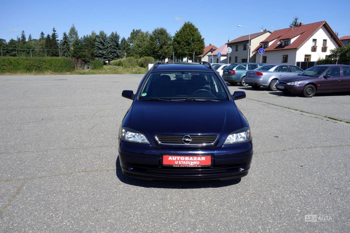 Opel Astra, 2003 - pohled č. 8
