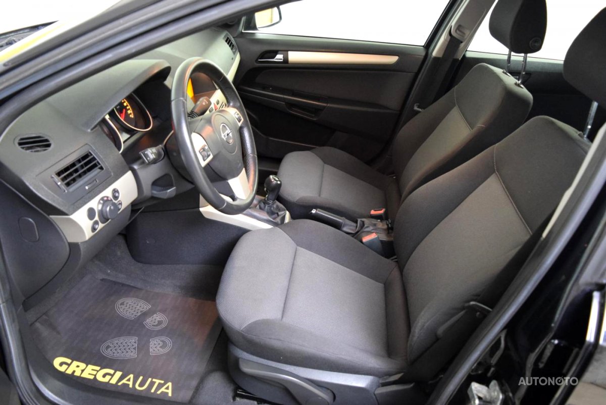 Opel Astra, 2007 - pohled č. 8
