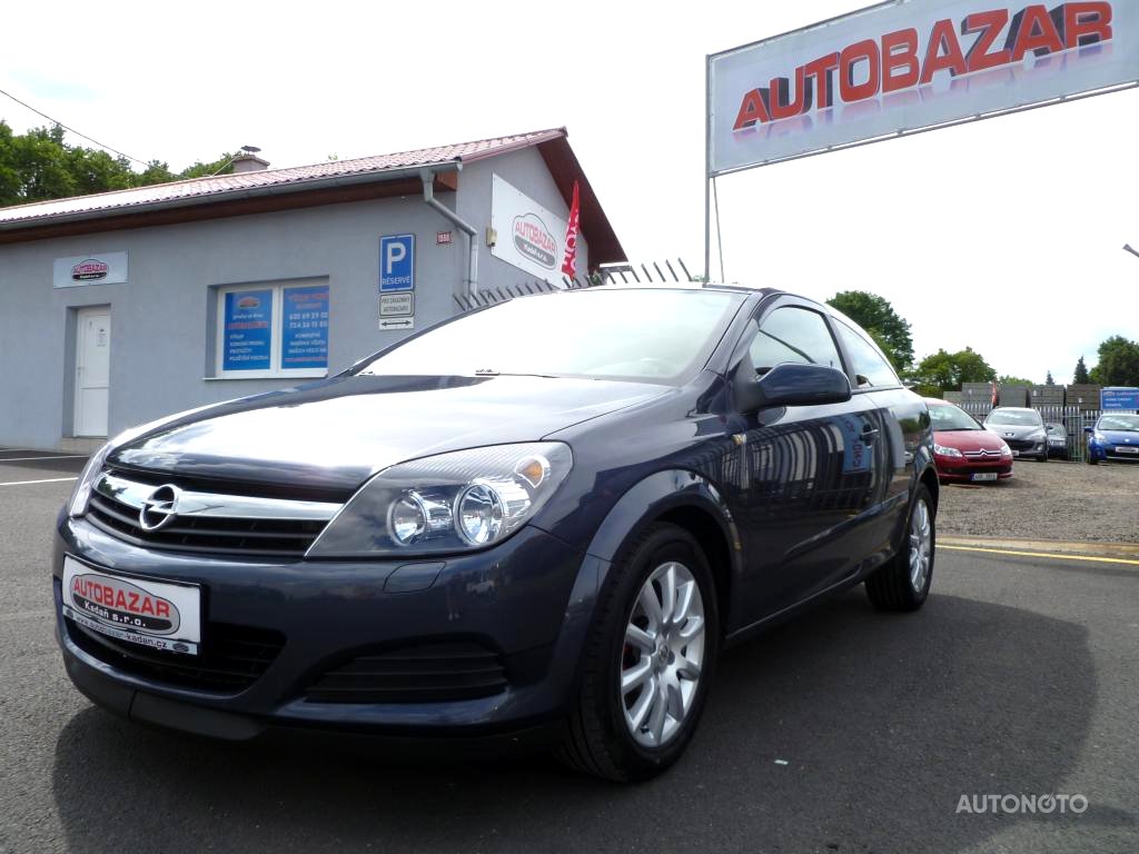 Opel Astra, 2007 - celkový pohled