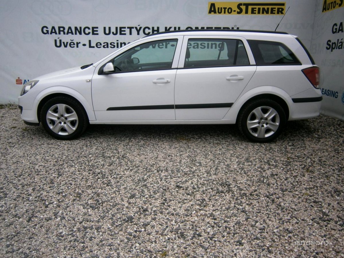 Opel Astra, 2006 - pohled č. 3