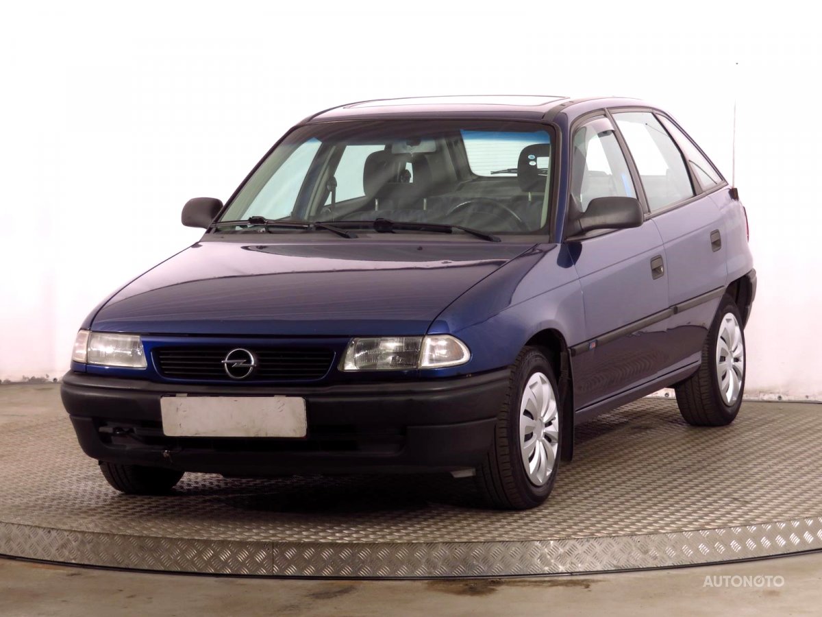 Opel Astra, 1995 - pohled č. 3