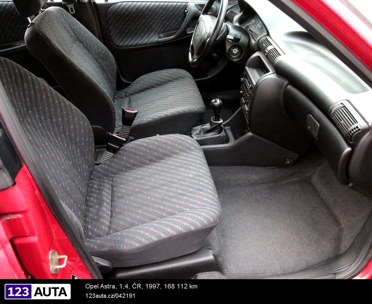 Opel Astra, 1997 - pohled č. 15