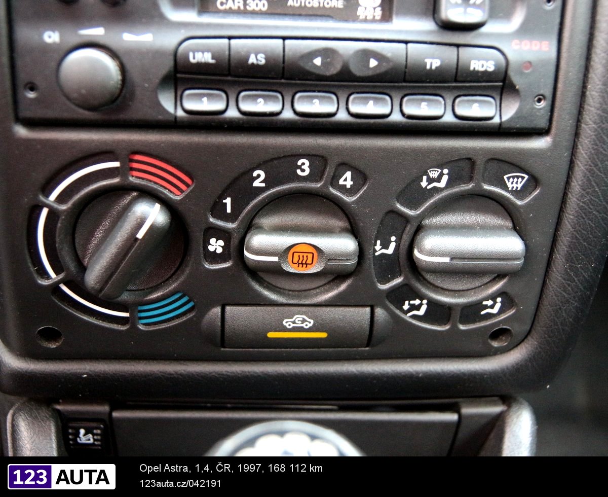 Opel Astra, 1997 - pohled č. 19