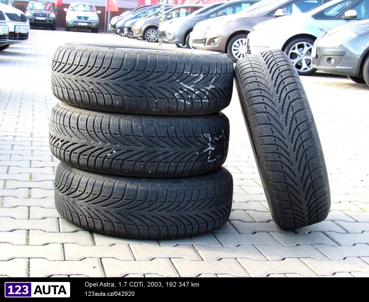 Opel Astra, 2003 - pohled č. 23