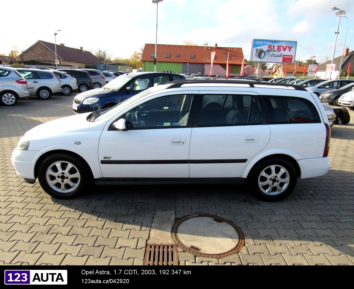 Opel Astra, 2003 - pohled č. 8