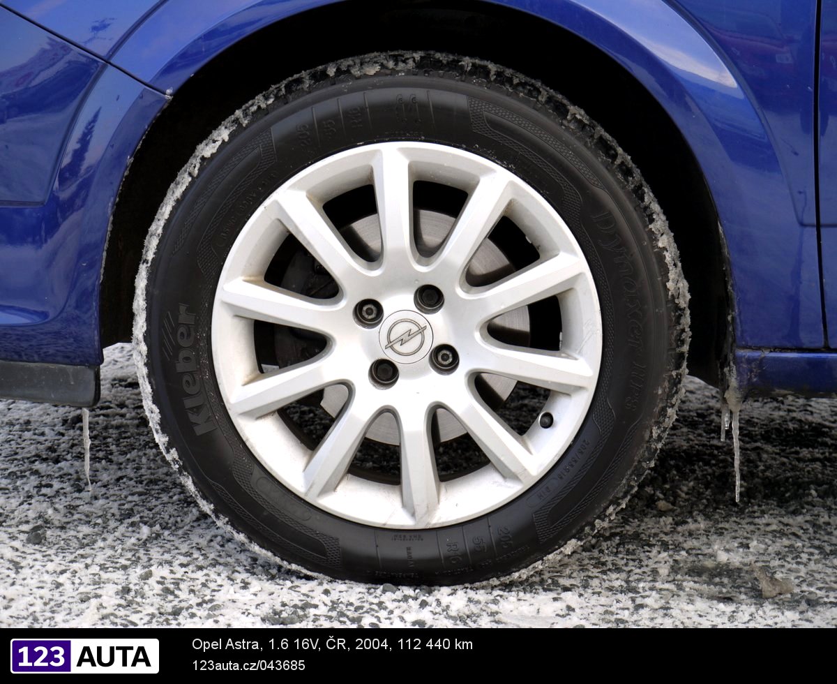 Opel Astra, 2004 - pohled č. 11