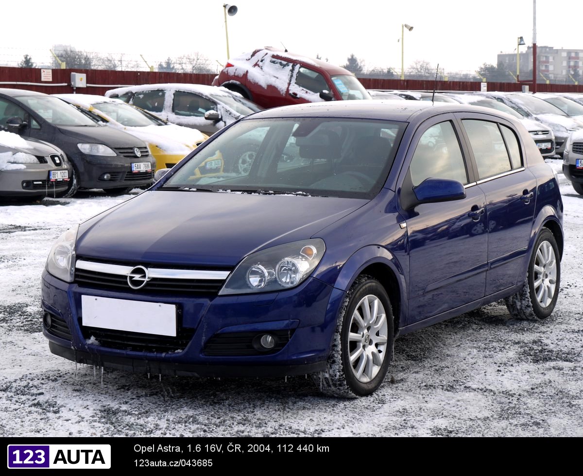 Opel Astra, 2004 - pohled č. 3
