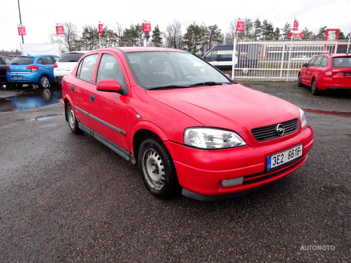 Opel Astra, 2002 - celkový pohled